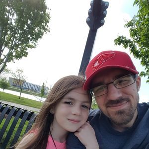 Meet your Posher, Gregory